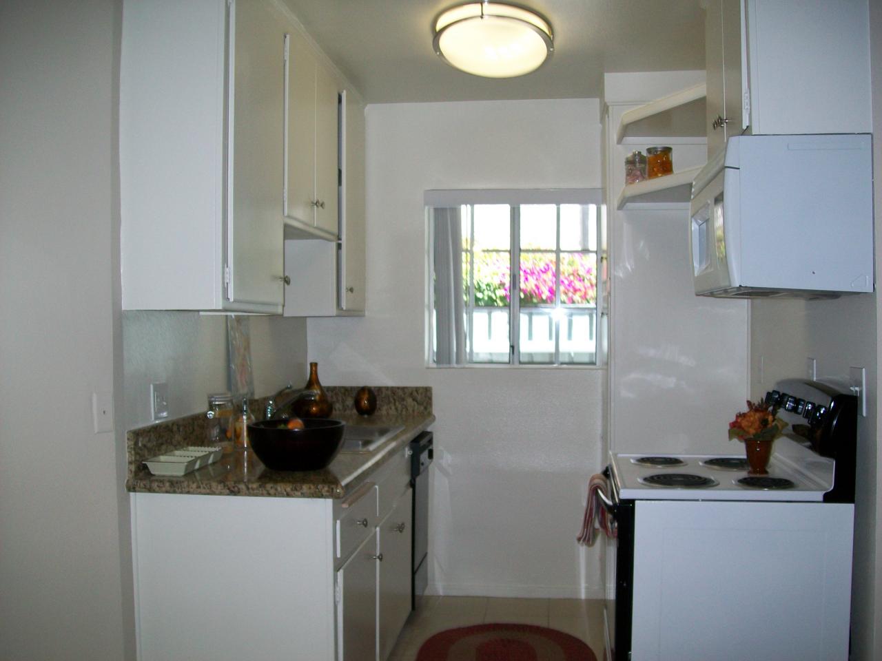 Photo of Kingsbury Villas Apartments - another view of a kitchen overview