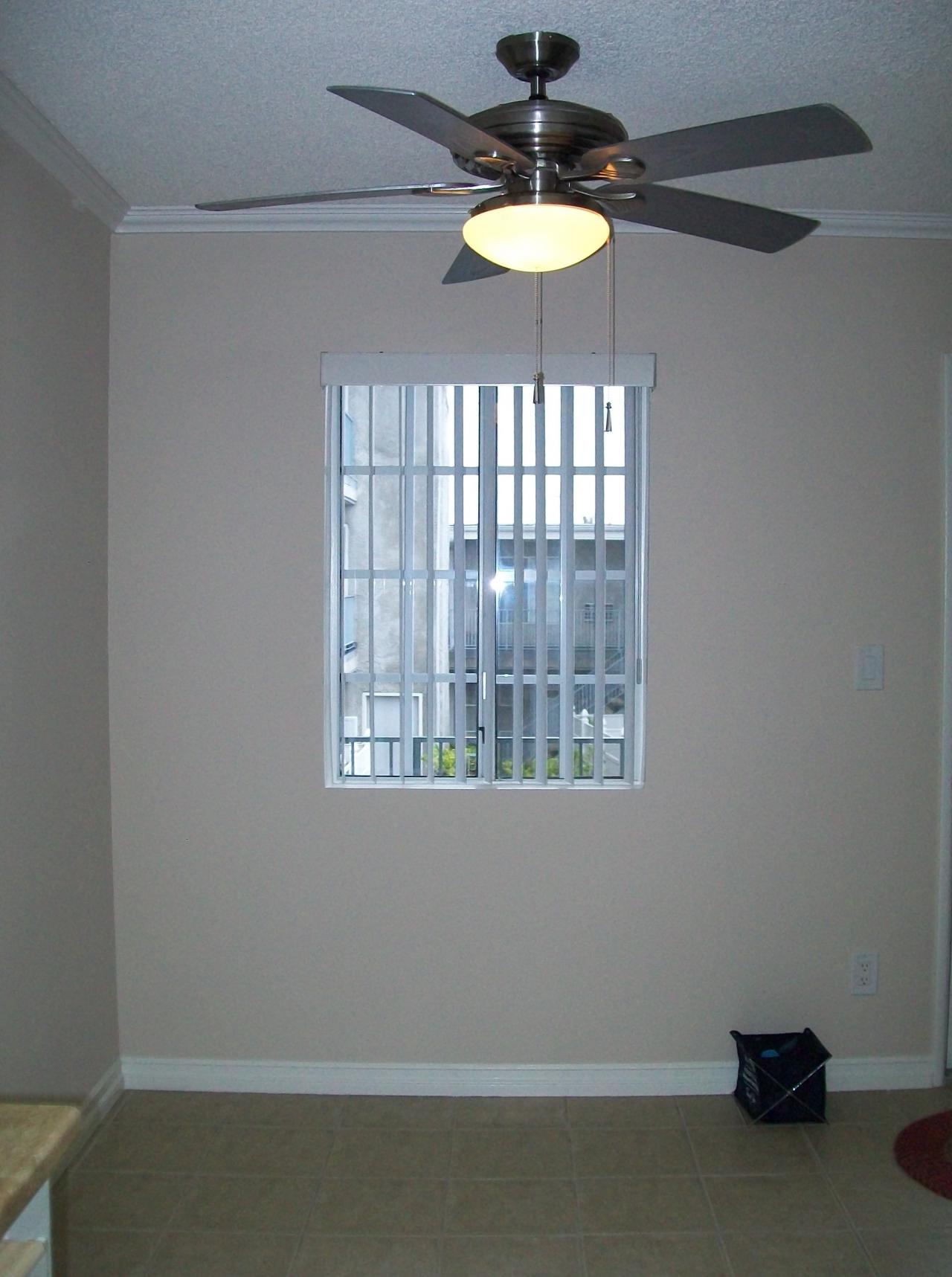 Photo of Kingsbury Villas Apartments - an interior view of ceiling fan room